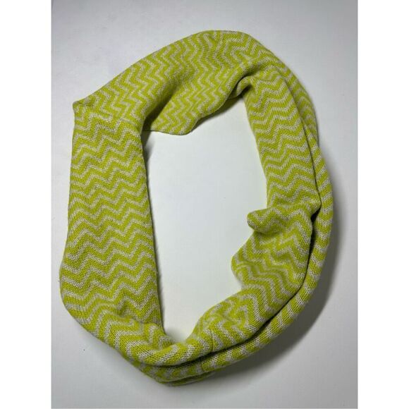 J CREW INFINITY SCARF Snood Wool Blend Neon Green Gray Zig Zag Chevron Knit - Picture 4 of 5